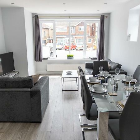 London Northwick Park Serviced Apartments By Riis Property London Borough of London Borough of Harrow Exterior foto